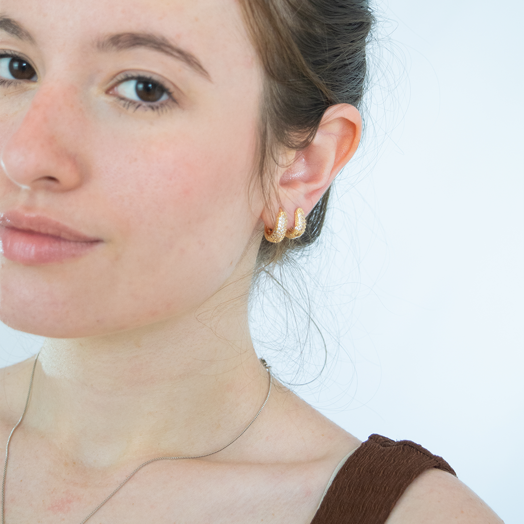 Brinco Dupla Argola Cravejada Delicada Ouro 18K