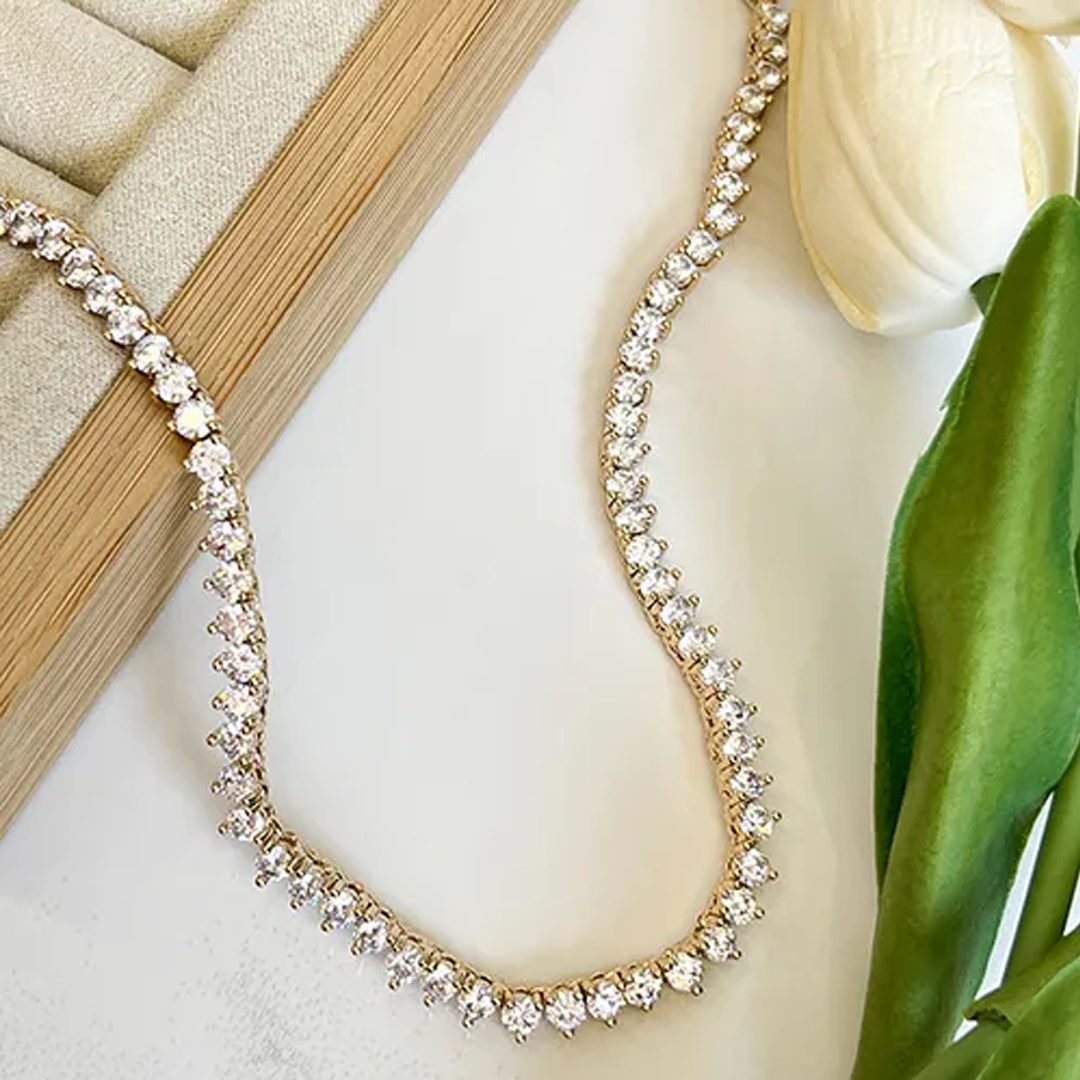 Colar Riviera Três Pontas Semijoia Ouro 18K