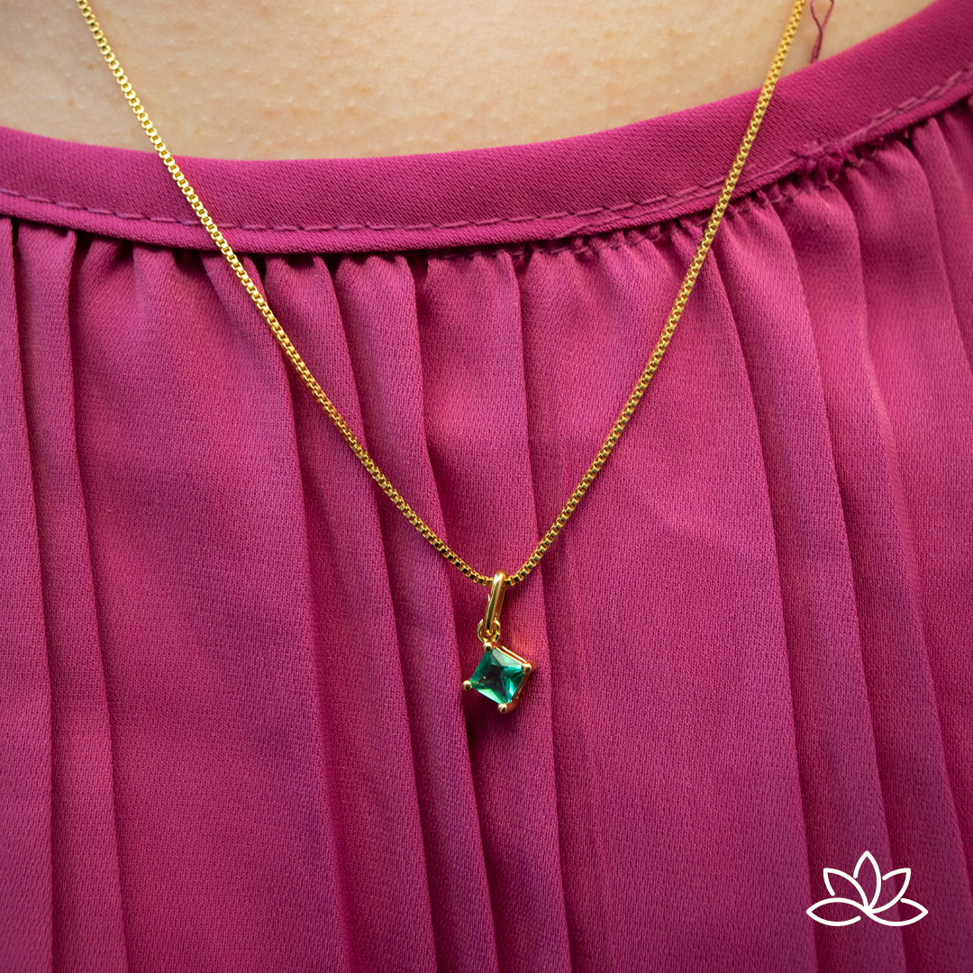 Conjunto Pedra Quadrada Ouro 18K