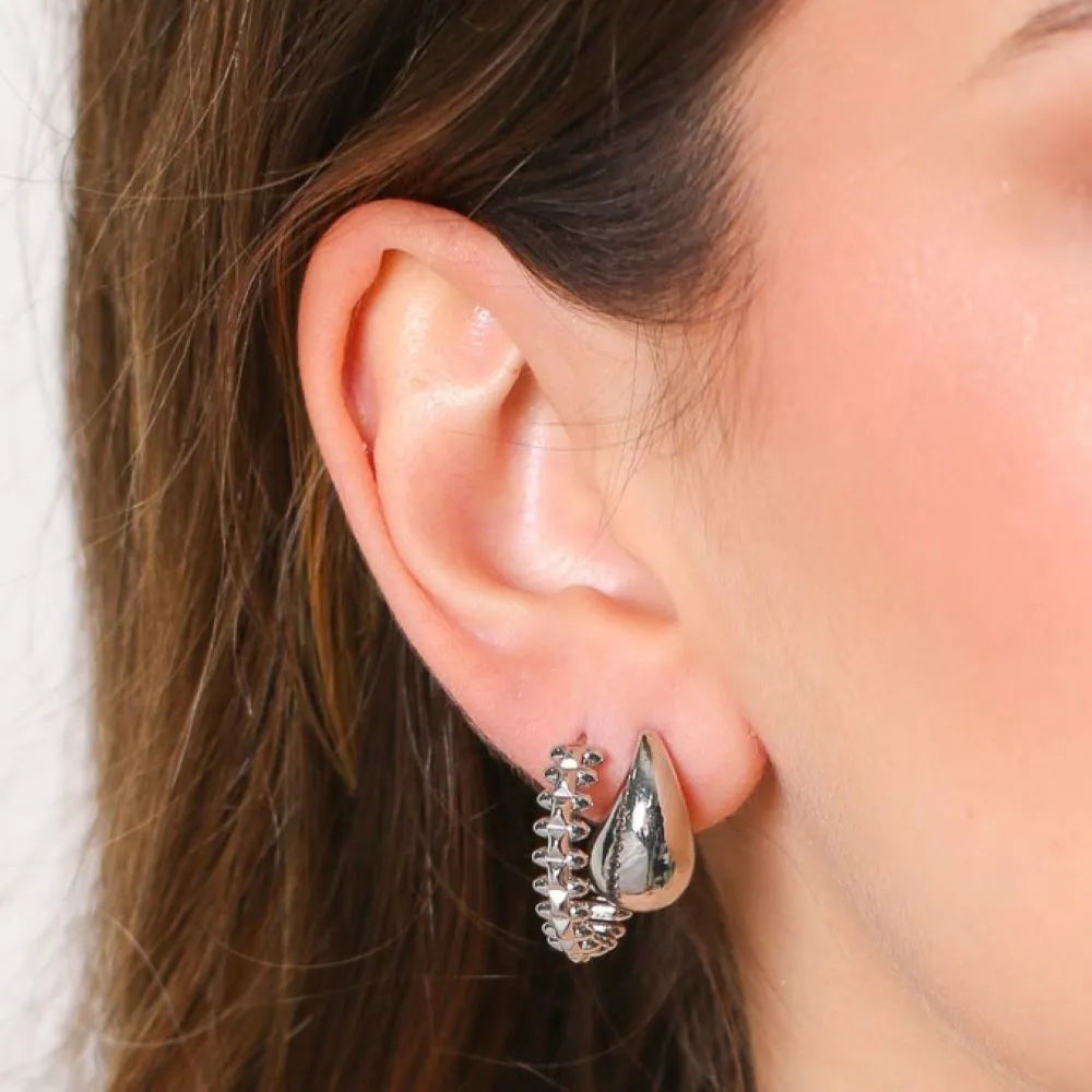 Brinco Argola Texturizada Ródio Branco