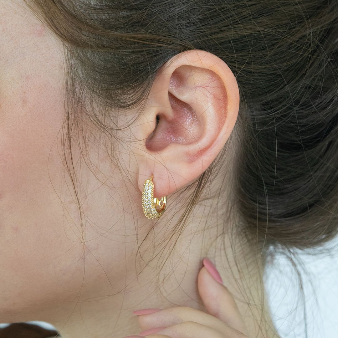 Brinco Argola Cravejada Ouro 18K