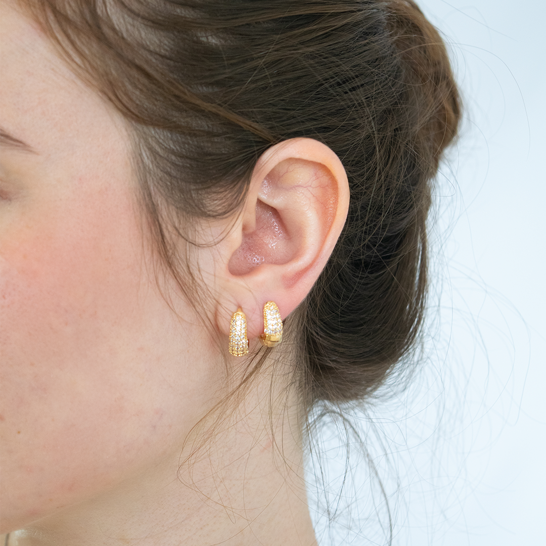 Brinco Dupla Argola Cravejada Delicada Ouro 18K