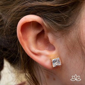 Conjunto Brinco e Colar com Zircornia Quadrada Ouro 18K