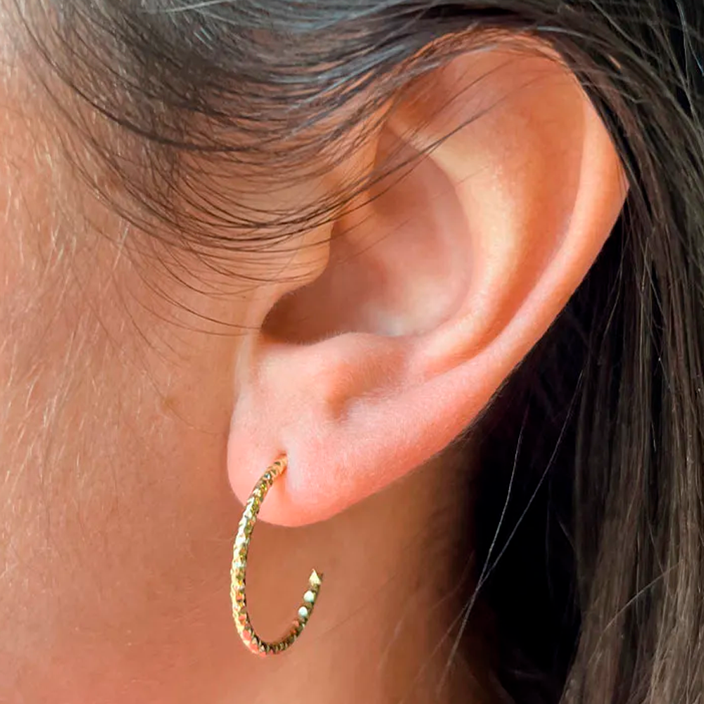 Brinco Argola Grande Texturizada Diamantada Ouro 18K