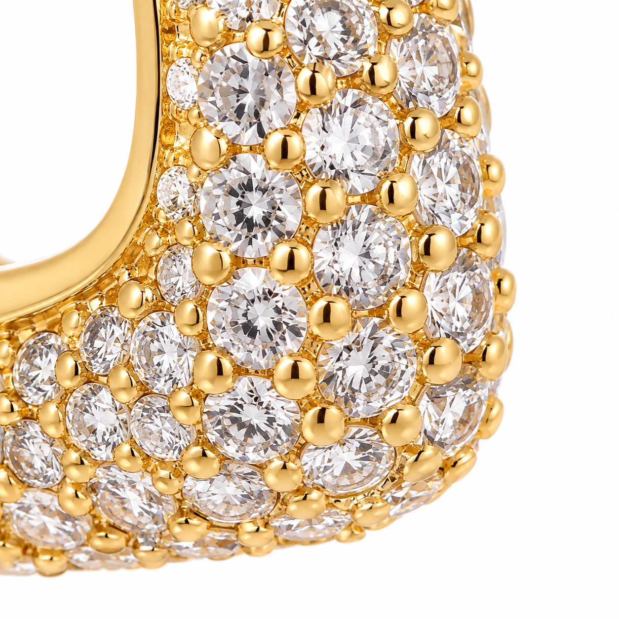 Brinco Argola Triangular Cravejada Ouro 18K
