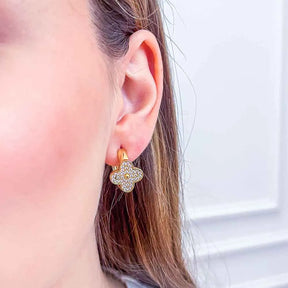 Brinco Argola Inspiração Trevo Cravejado