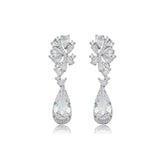 Brinco Abstrato Cravejado com Zircônia de Gota na Ponta Ouro 18K