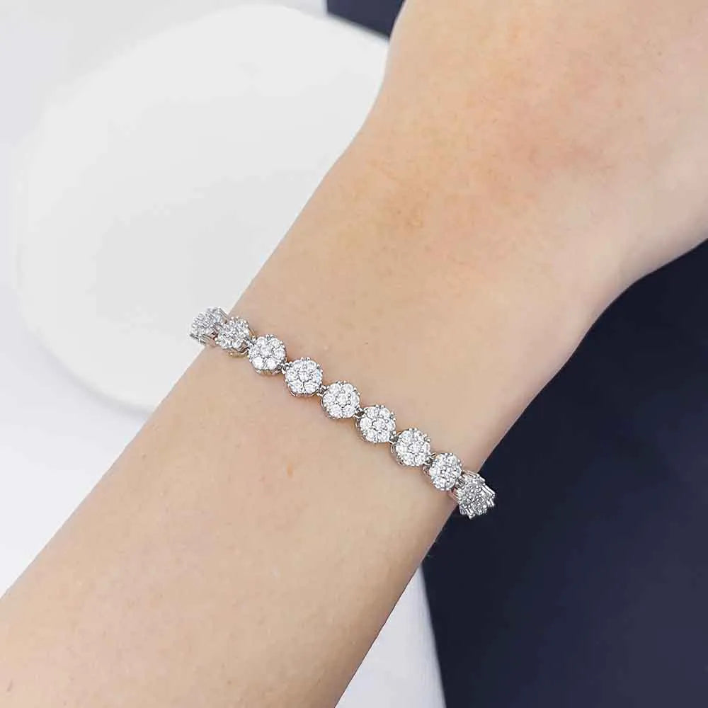 Pulseira Regulável Flores Cravejadas Cristal Ródio Branco